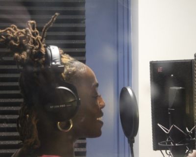 Tanneh Sayjudenu (Duke '26) records vocals for an original song created in The Critical Pedagogy of Hip Hop