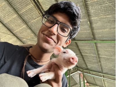 Dhruv Rungta learning about sustainable agriculture in Costa Rica