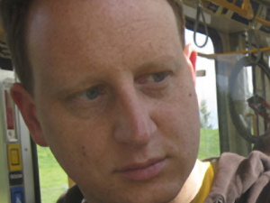 Sims Wins 2015 Alden Faculty Award